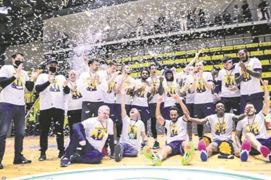 
            "Будивельник" возрождается победой в Кубке        