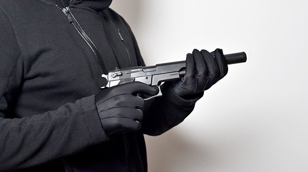 Деркач заявил, что его «заказали» киллерам из Британии