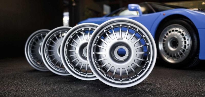 Оригинальные диски Bugatti EB110 выставят на продажу за 8000 евро