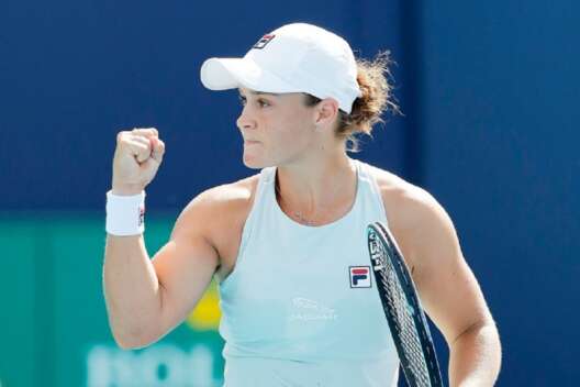 
            Первая ракетка Украины Свитолина снова проиграла первой ракетке мира        