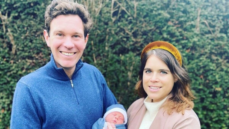 Принцесса Евгения очаровала сеть фото с мужем и сыном